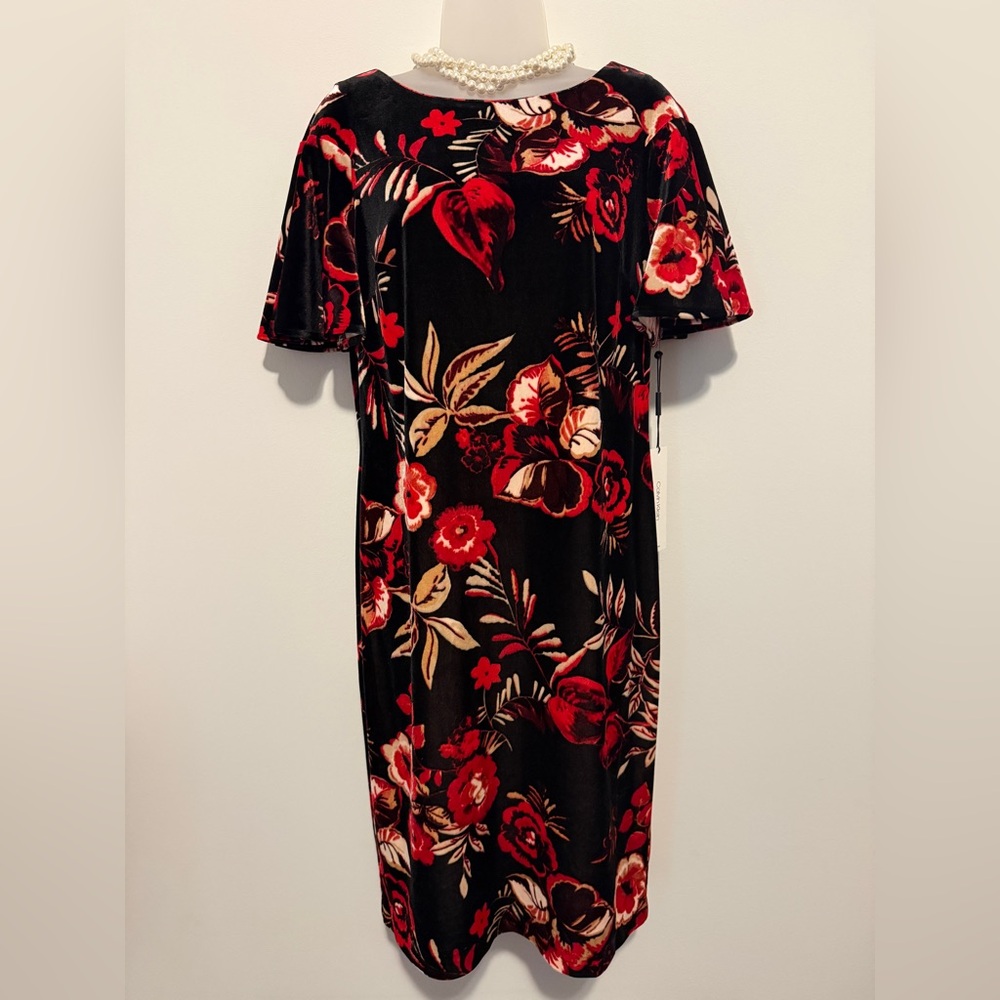 ❤️‍🔥NWT Very rare and gorgeous Calvin Klein Black and Red Floral Midi dress👗